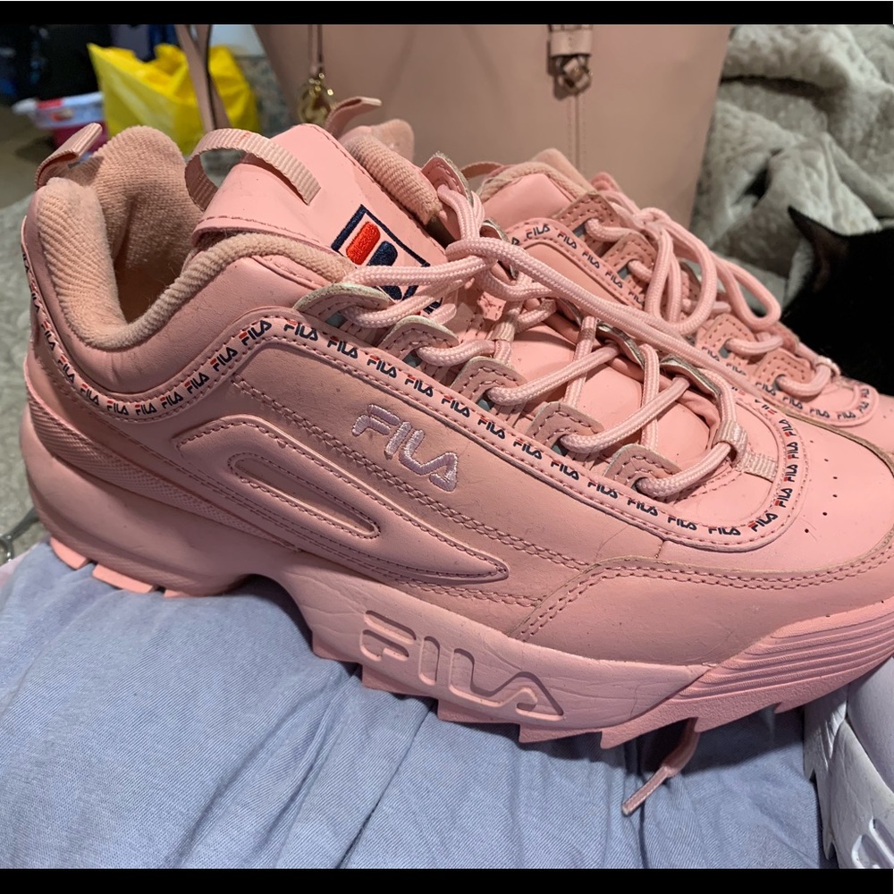 Women’s Fila sneakers